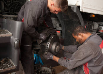 Mais segurança na estrada com a campanha de travagem Renault Trucks