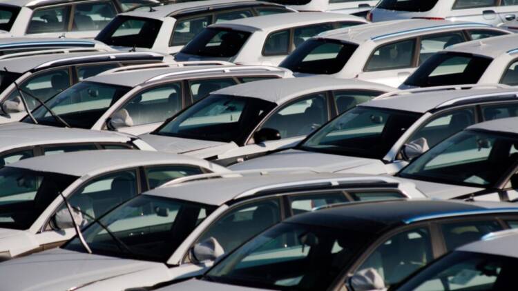 Vendas de automóveis na União Europeia crescem 10% em setembro