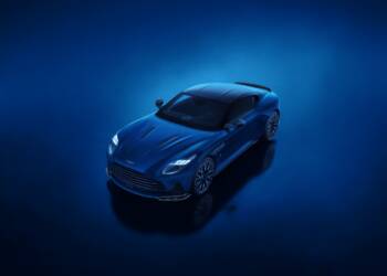 Aston Martin lança novo DB12 S mais agressivo do que nunca