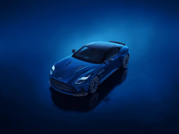 Aston Martin lança novo DB12 S mais agressivo do que nunca