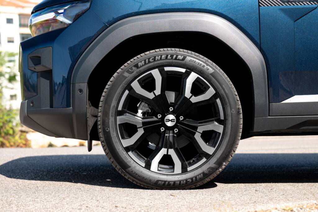 Dacia Bigster Journey Hybrid 155