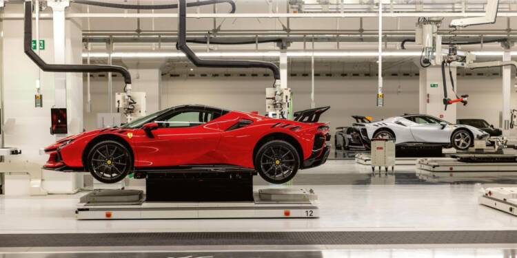 Ferrari quer ter 20% de modelos totalmente elétrico até 2030