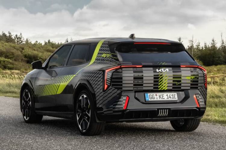 Kia EV4 GT protótipo