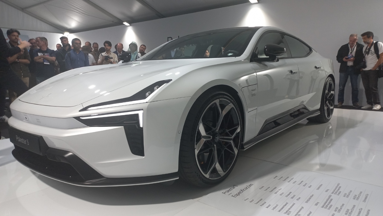Polestar 5