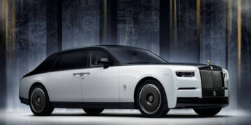 Este Rolls-Royce celebra os 100 anos do Phantom… e com ouro