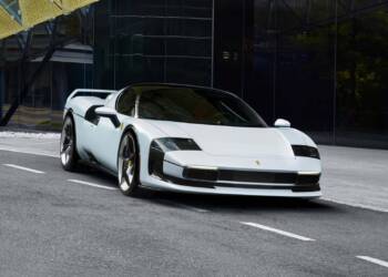 Este é o sucessor do Ferrari F40 e é único