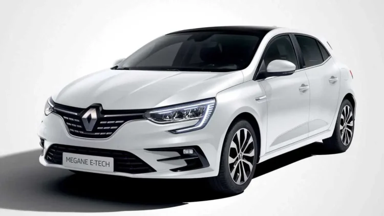 Renault nega regresso do Mégane a combustão
