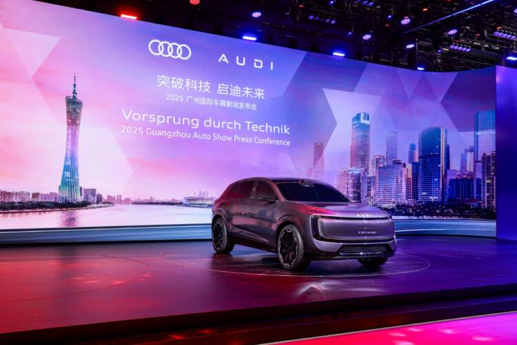 AUDI E SUV Concept