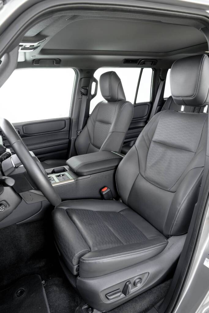 Toyota Land Cruiser 250