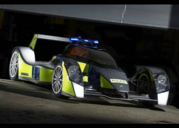 Os 10 carros da polícia mais rápidos do mundo