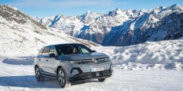 Opel Grandland Electric ganha versão de tração integral