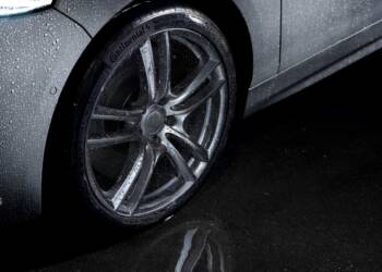 Continental pneus chuva
