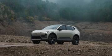 Volvo EX60 Cross Country