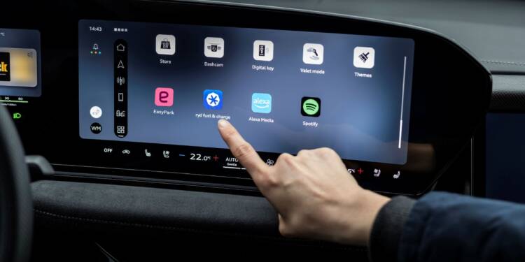 Audi integra novas aplicações para estacionamento, carregamento e abastecimento