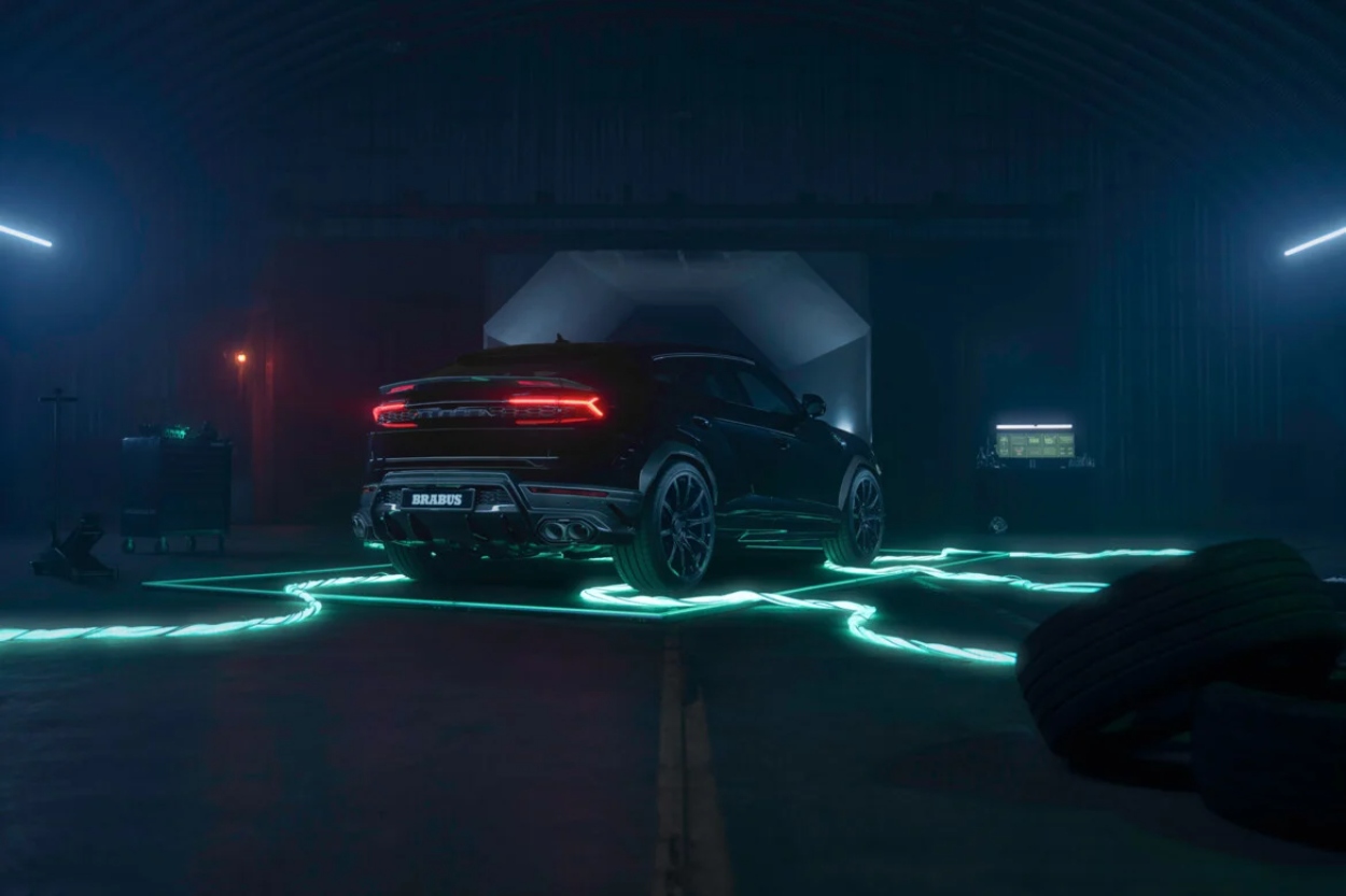 BRABUS 900 Superblack