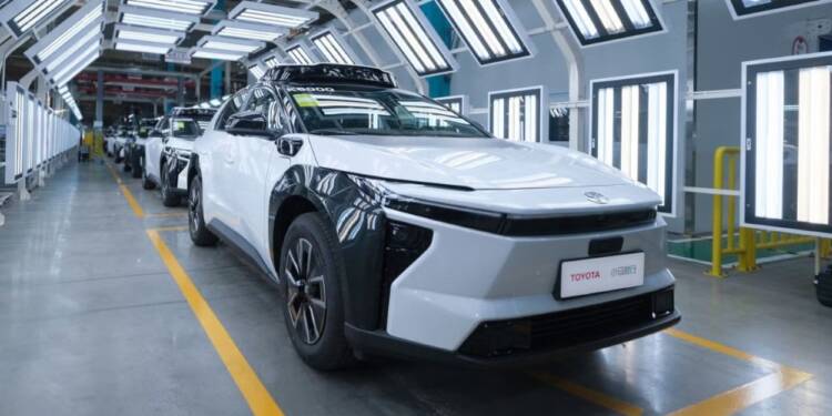 Toyota bZ4X robotáxi