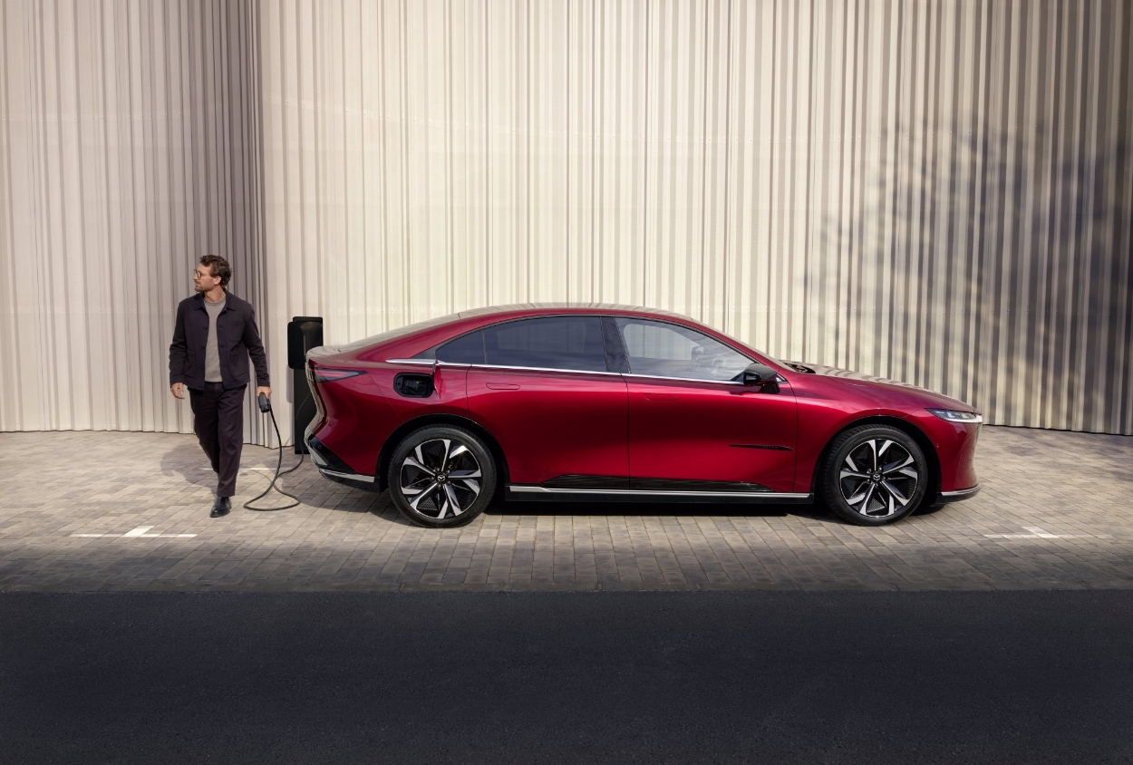 Mazda Charging aplicação