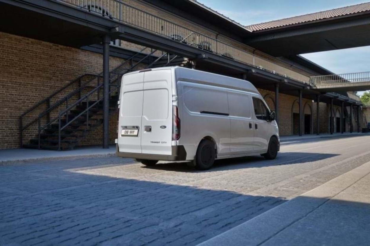 Ford Pro Transit City