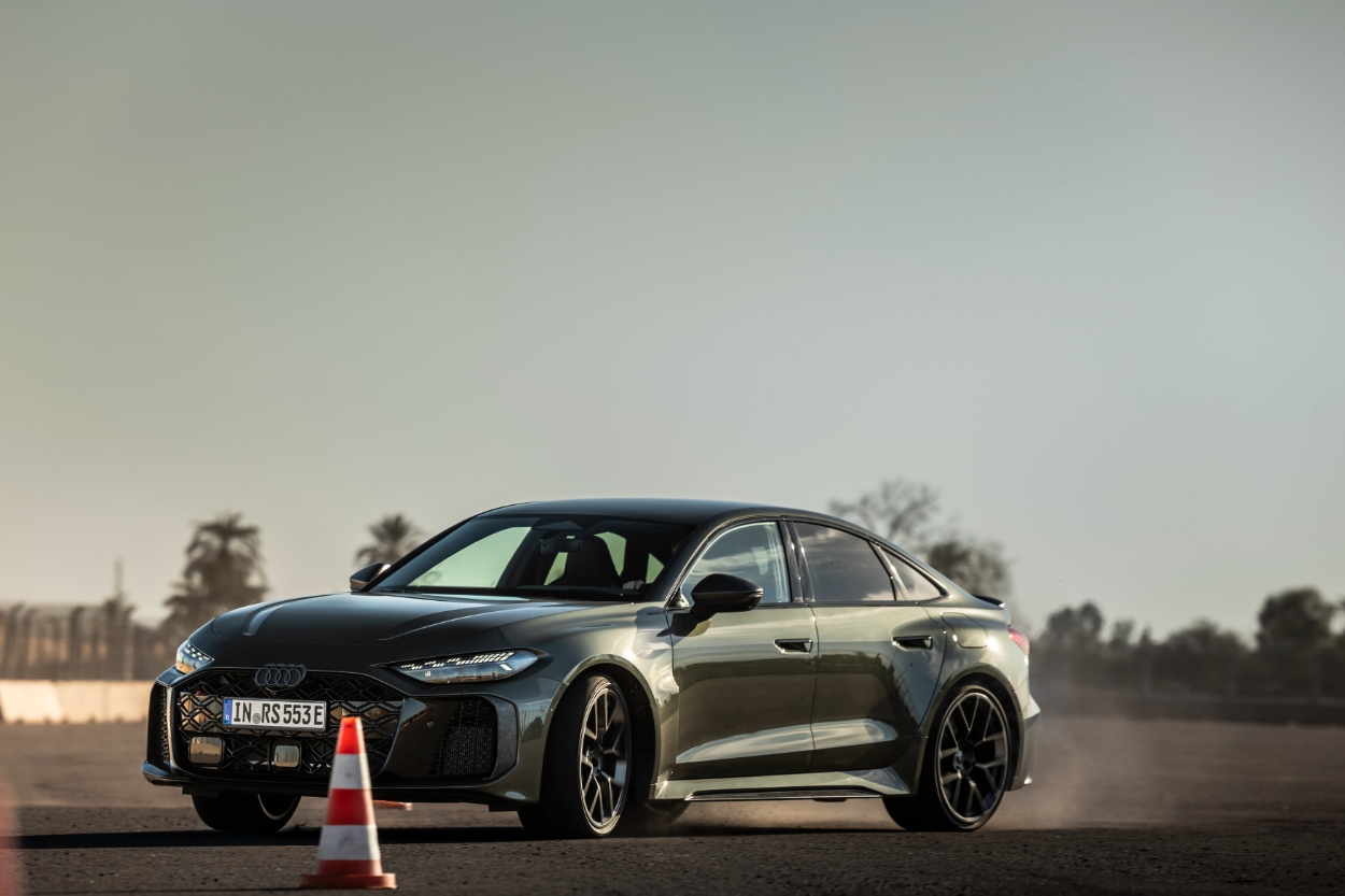 Novo Audi RS 5 testes Marrocos