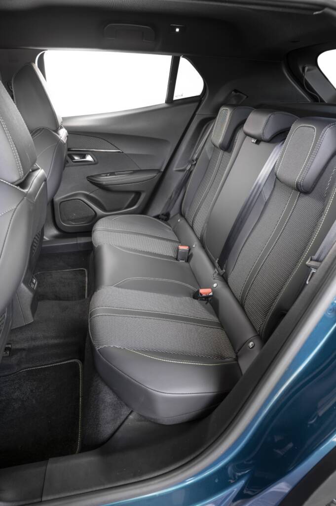 Peugeot 2008 GT Hybrid