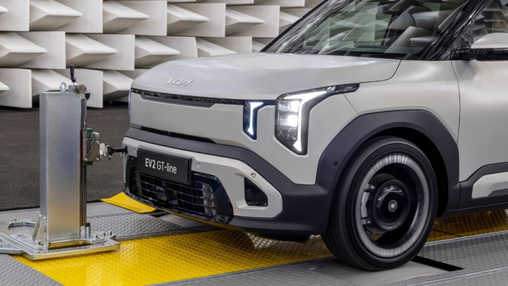 Kia EV2