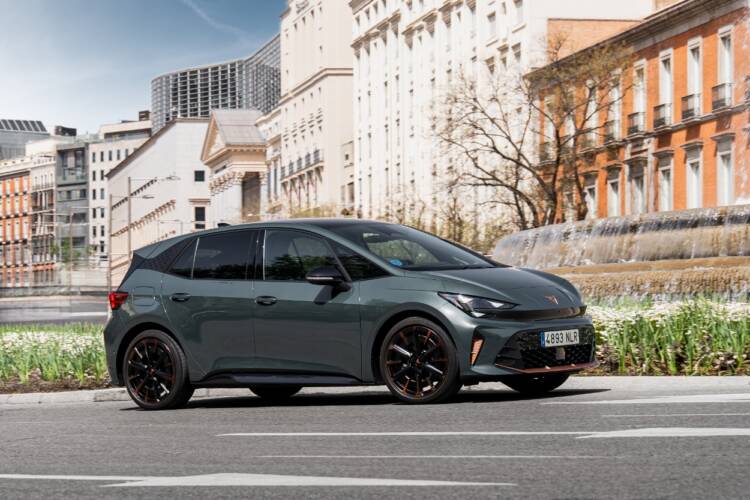 Novo CUPRA Born