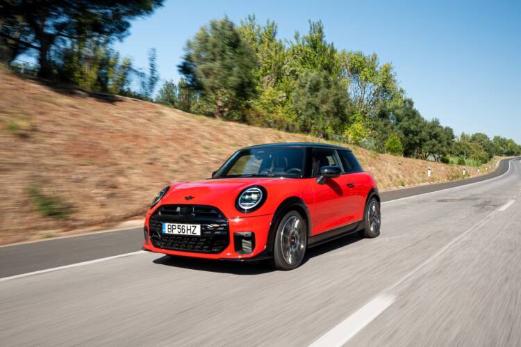 Teste MINI John Cooper Works