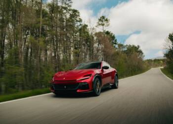 Novo Ferrari Purosangue Handling Speciale