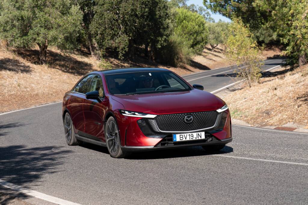Mazda 6e
