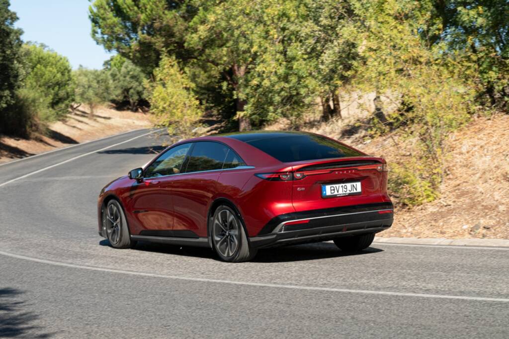 Mazda 6e
