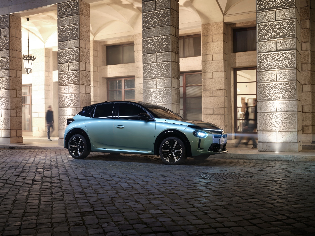 Lancia Ypsilon Turbo 100