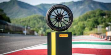 Pirelli P Zero Trofeo RS