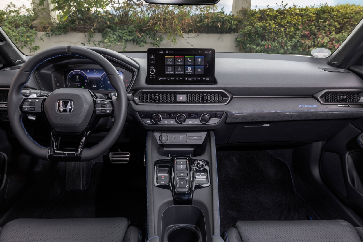 Honda Prelide interior