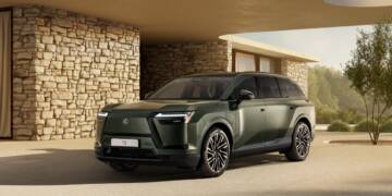 SUV Lexus TZ