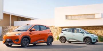 Renovado BYD Dolphin Surf, China