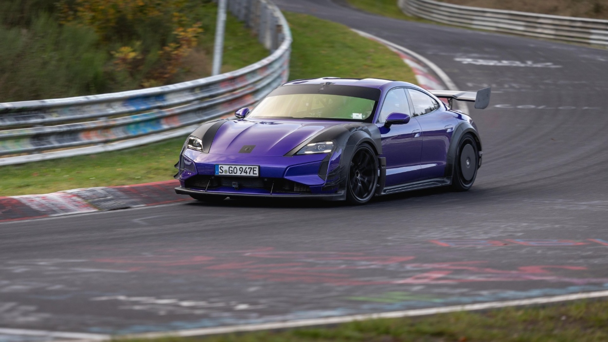 Taycan Turbo GT