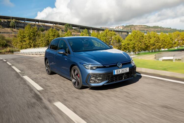 VW GOLF 1.5 TSI 272 CV PHEV GTE