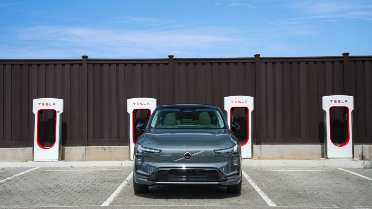 Volvo expande acesso a Rede de supercarregadores da Tesla