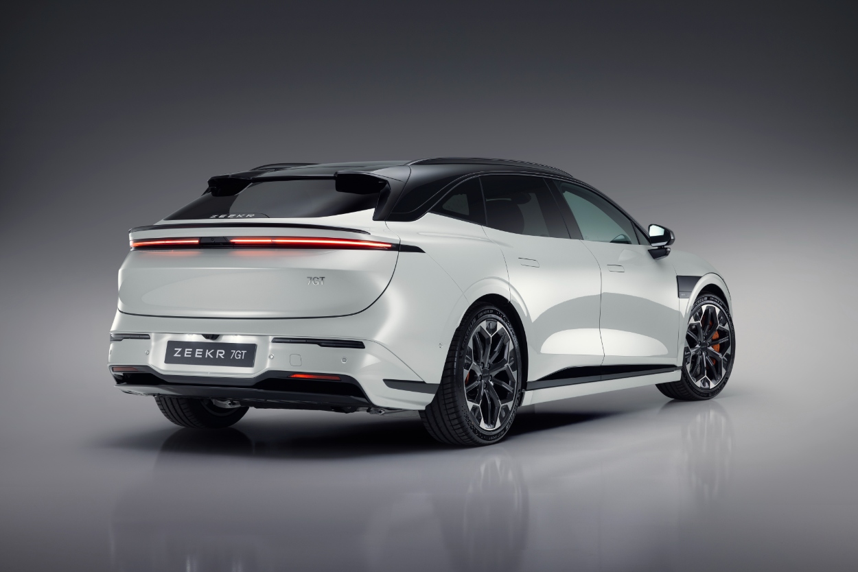 Zeekr 7GT