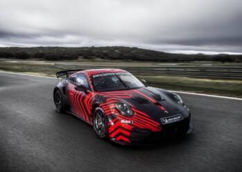 Porsche 911 GT4 R