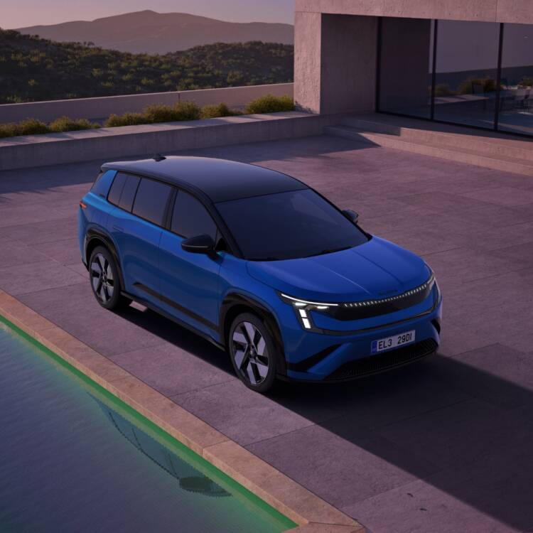 Skoda_Peaq