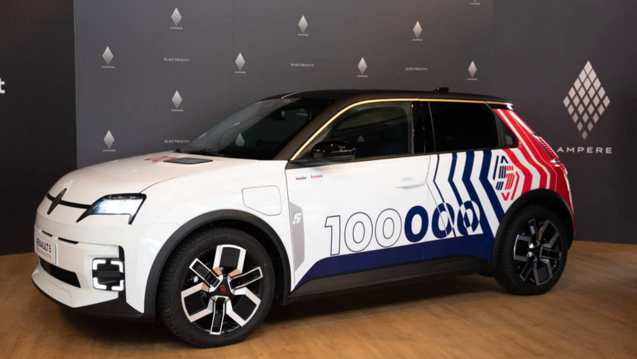 Renault 5 E-Tech 100.000