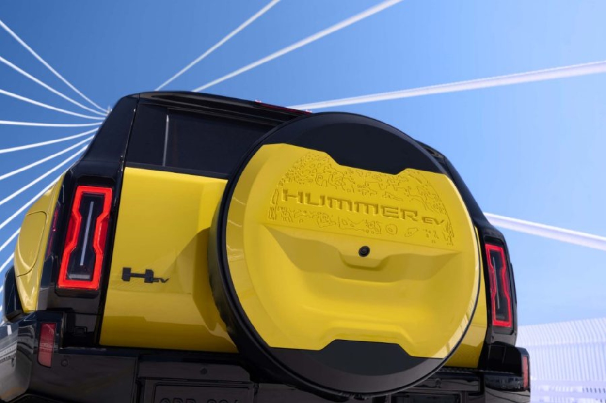 Hummer EV Icon 25
