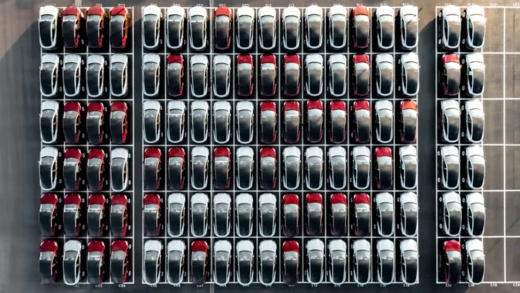 Navio recorde Tesla