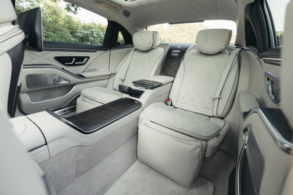 Renovado Mercedes-Maybach Classe S