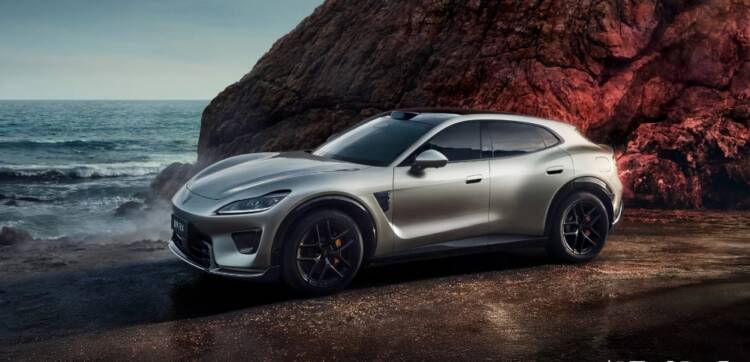 SUV elétrico Luxeed RX