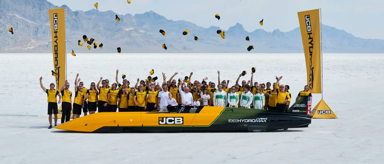 JCB Hydromax recorde de velocidade