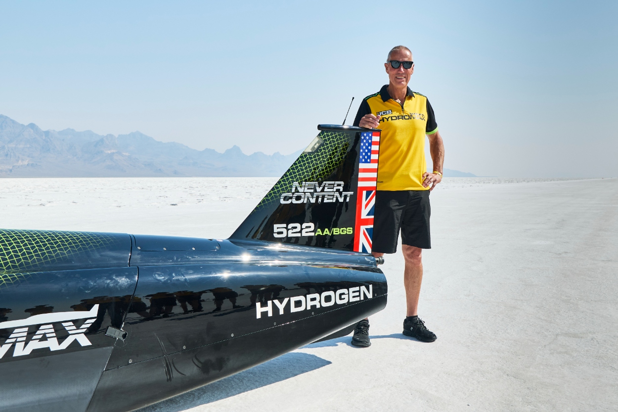 JCB Hydromax recorde de velocidade
