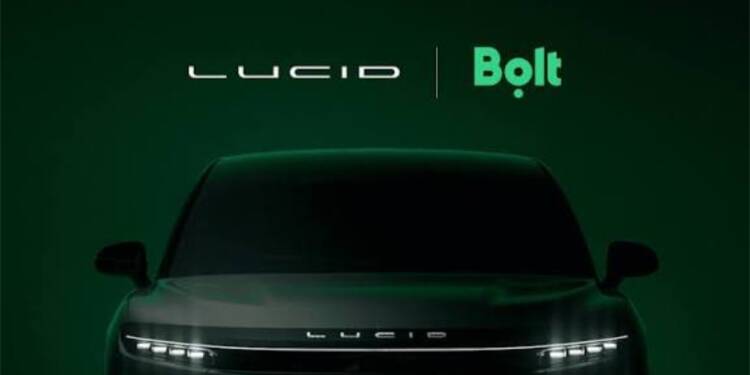 Lucid e Bolt robotáxis