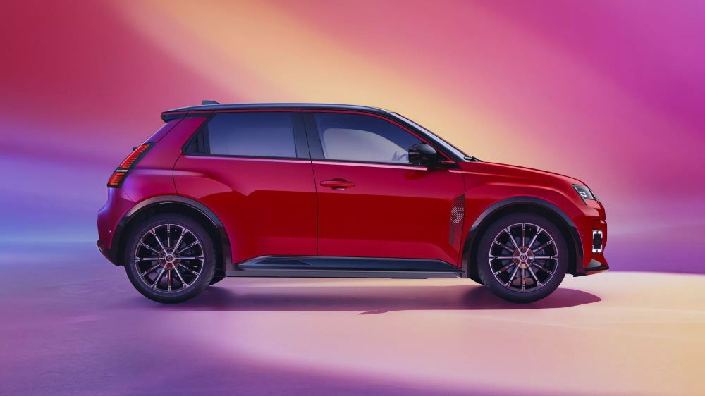 Renault 5 E-Tech com maior autonomia